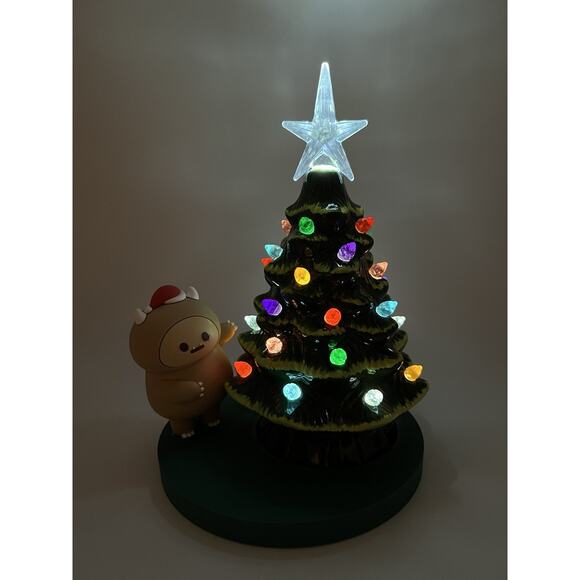 Smoko Hank Yeti Christmas Tree Light 8” Battery Operated Holiday Decor - Picture 2 of 11